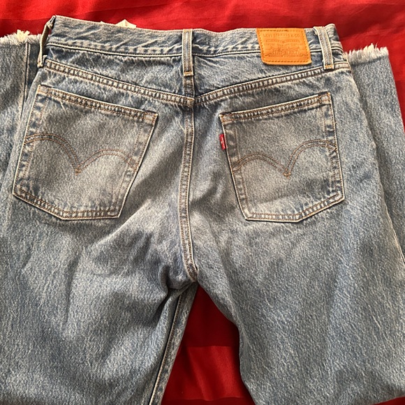Women’s Levi’s Wedgie fit - Picture 5 of 5